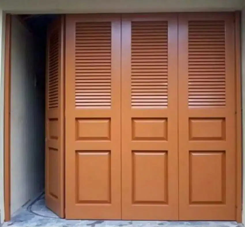 Tukang service Henderson folding gate rolling door pasang baru ready