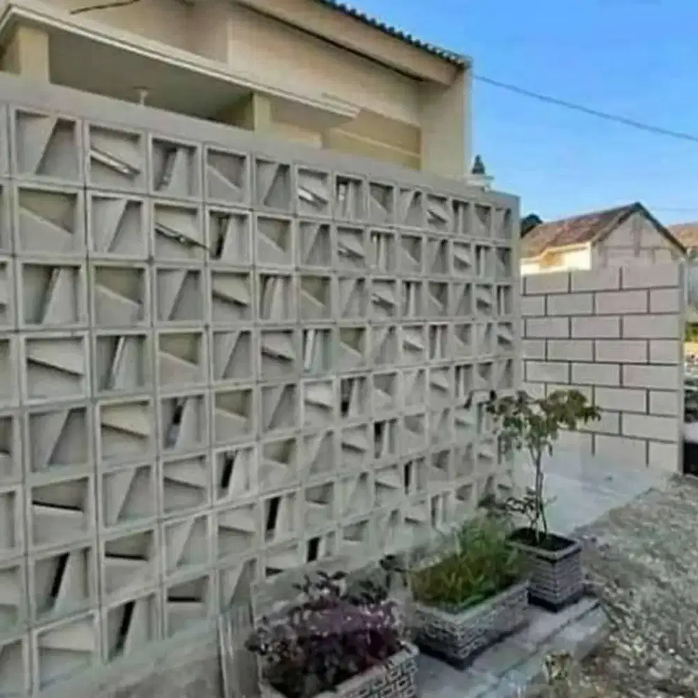 Roster Minimalis Dekorasi dan sekatan