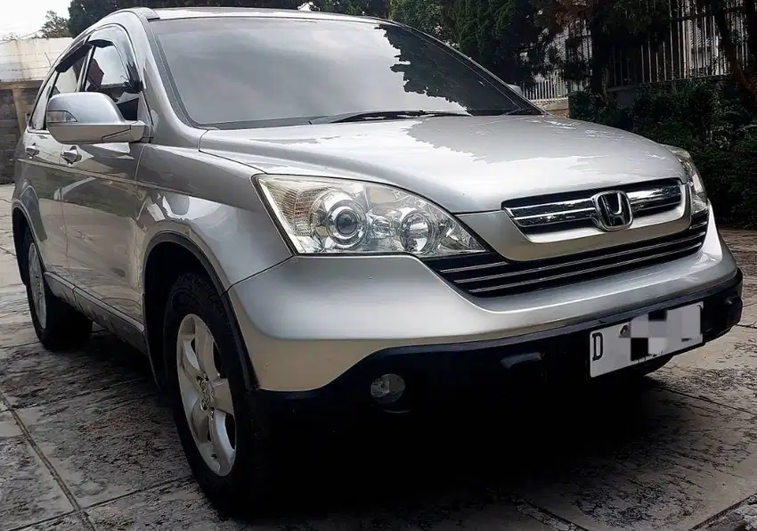 Honda CR-V 2009 pemakaian 2010 super irit pajak pjg bisa kredit