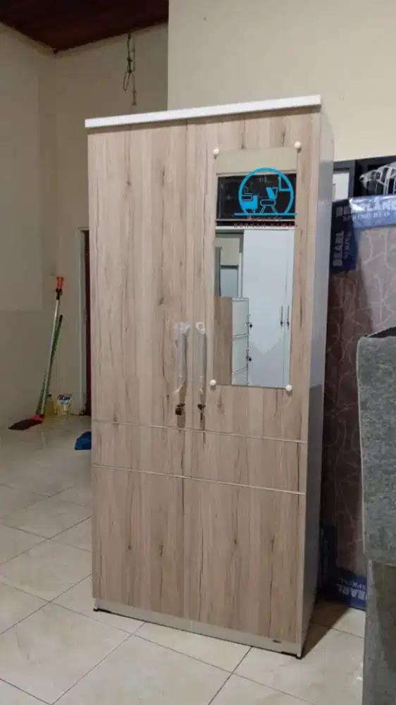 Lemari pakaian 2 pintu ready