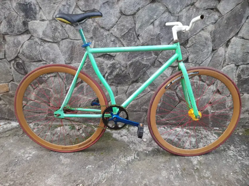 Sepeda Fixie 400