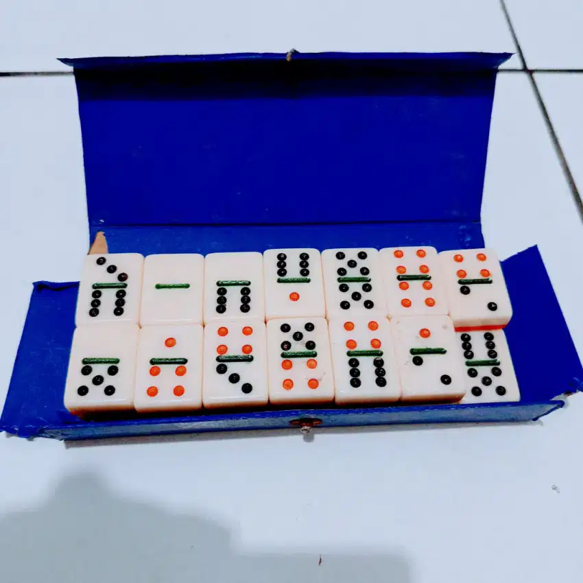 Batu DOMINO, Batu Gaprek plus Dompet