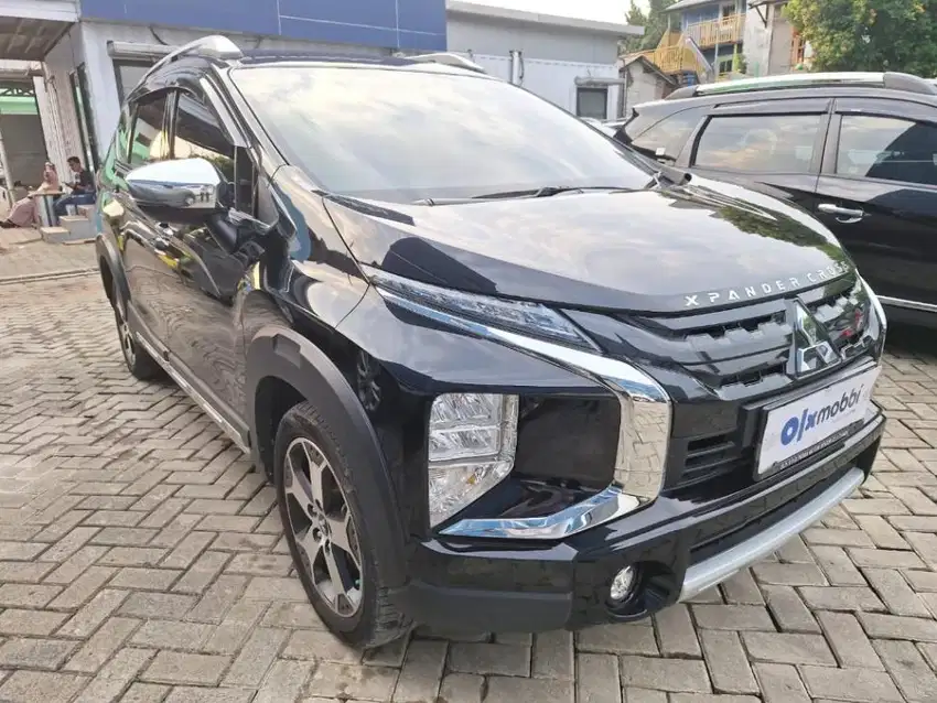 DP Rendah Mitsubishi Xpander 1.5 Cross Bensin-AT 2021 UZP