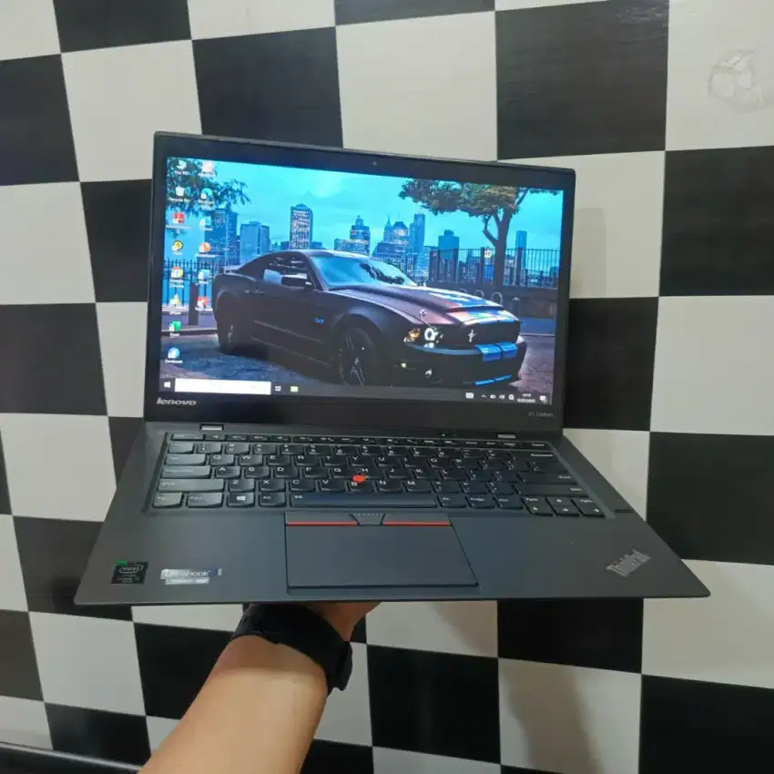 Lenovo thinkpad X1 carbon slim i7 gen5 Ram8GB/ssd128GB bogor