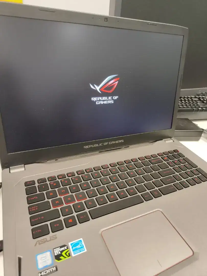 Laptop Asus ROG Strix GL702VS