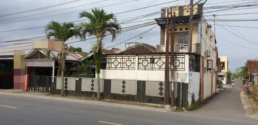 Dijual Rumah Beserta Isinya dan Hook di  Purwokerto Barat