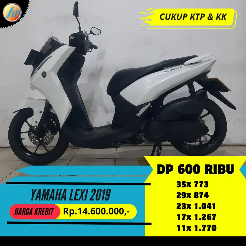 DIJUAL CASH KREDIT YAMAHA LEXI 2019 PUTIH BERGARANSI