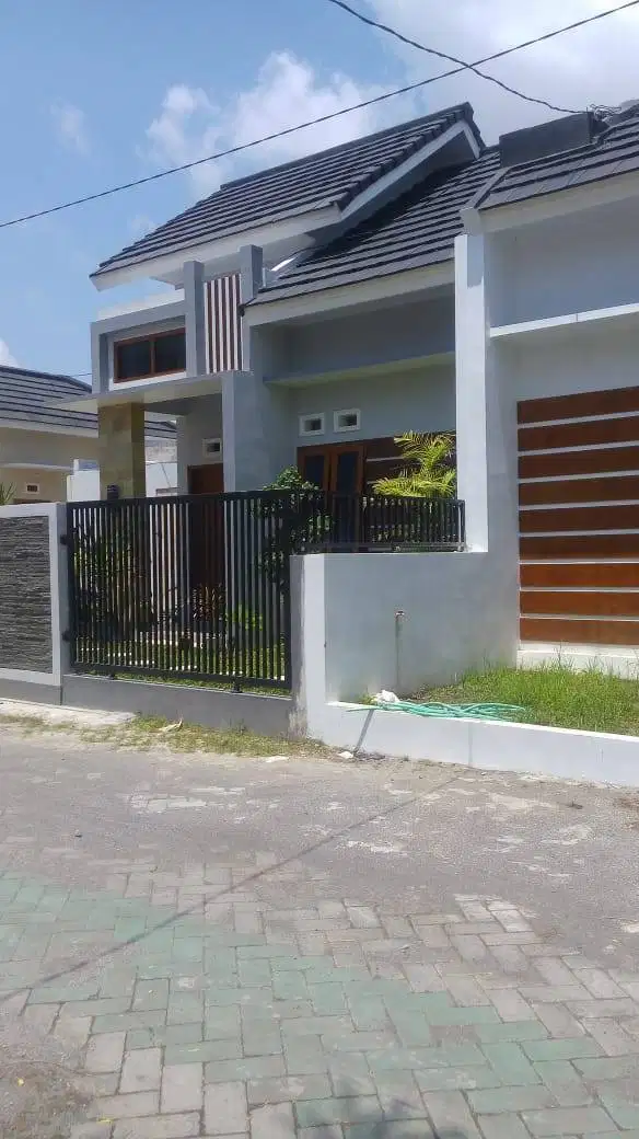 Jual Rumah Dalam Perumahan