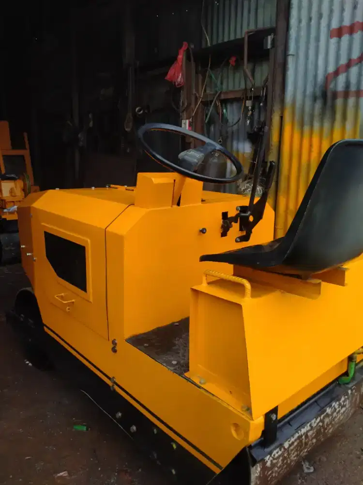 Baby roller engine Dongfeng + gearbox tahun 2025 baru harga nego