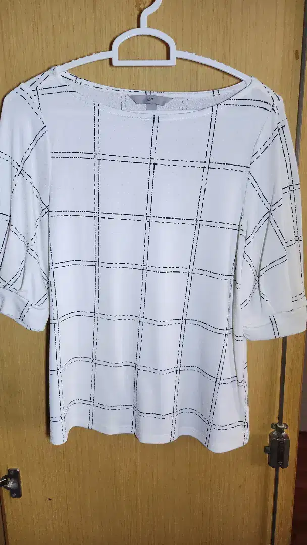 ATASAN/BLOUSE WANITA H&M