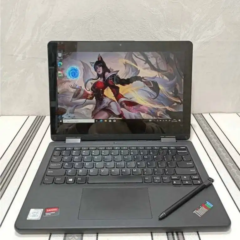 Laptop Lenovo Thinkpad Yoga 11e Core i5-8200Y Memory 8GB N-CC