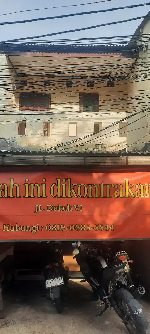 Di sewakan ruko dua lantai