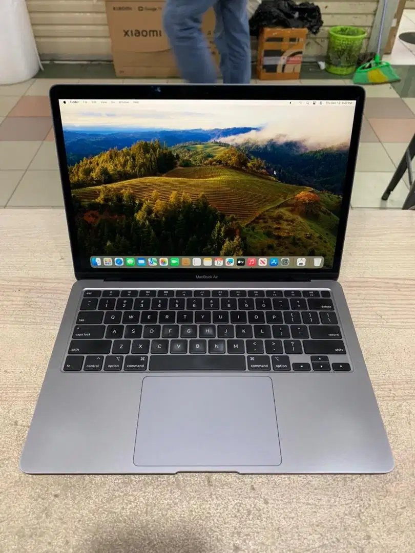 Macbook Air 2020 13inch Intel Core i3 8/128GB Second Original