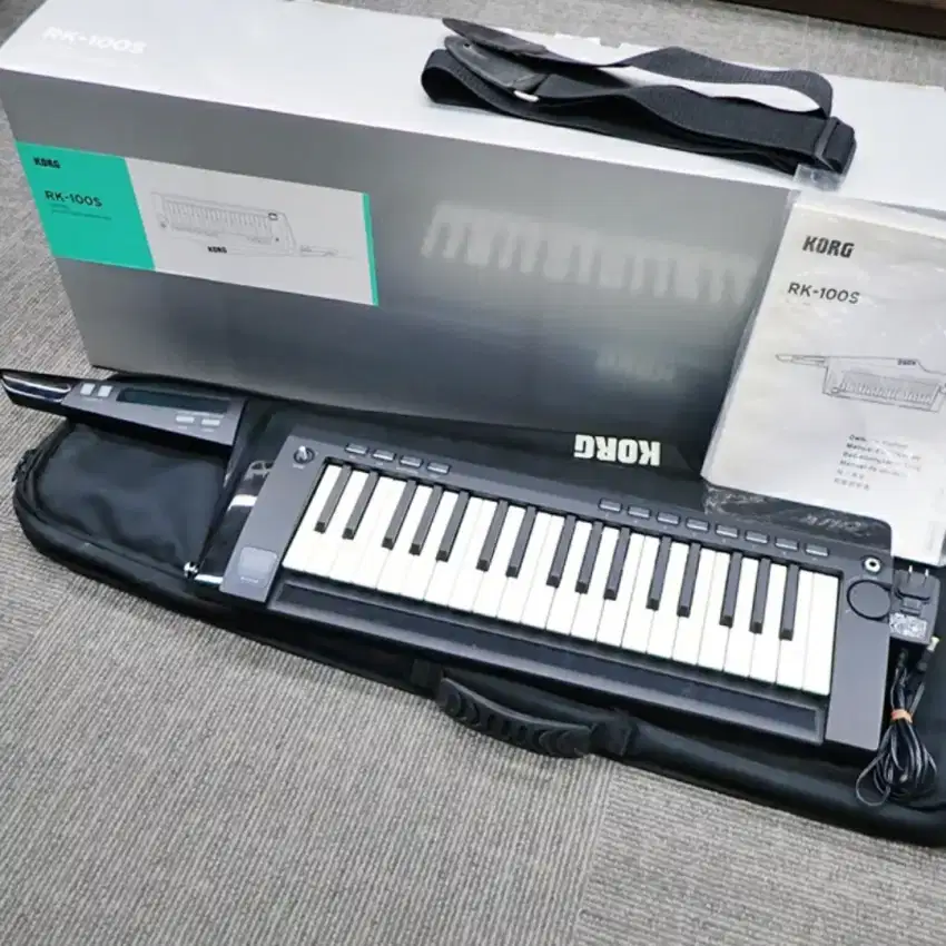 Keytar Korg RK100S2 Black Garansi Resmi 10bln