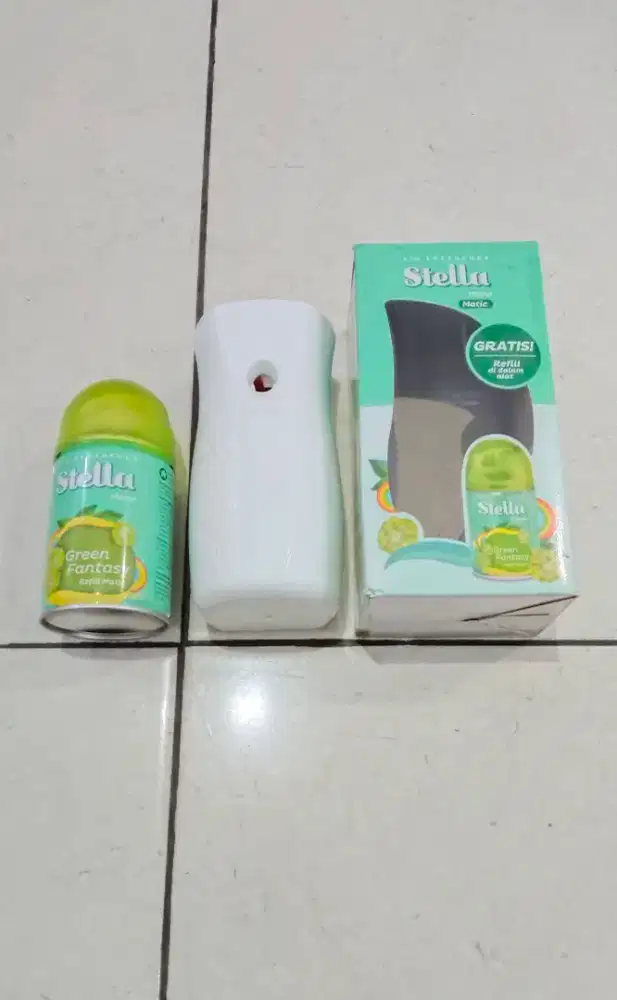 JUAL MURAH & BARU 100% . 
PENGHARUM RUANGAN
STELLA MATIC + REFILL.