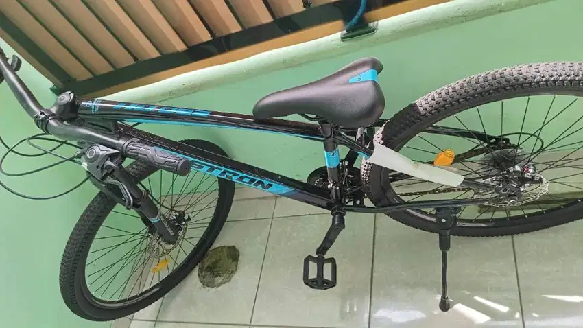 Dijual Sepeda Bekas Baru 5 bulan Pakai