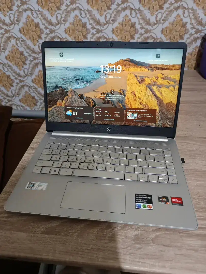 LAPTOP HP 14” SILVER