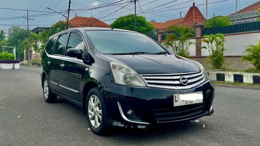 Grand Livina XV matic 2013 Tangan Pertama bisa Angs cuma 2,9jt