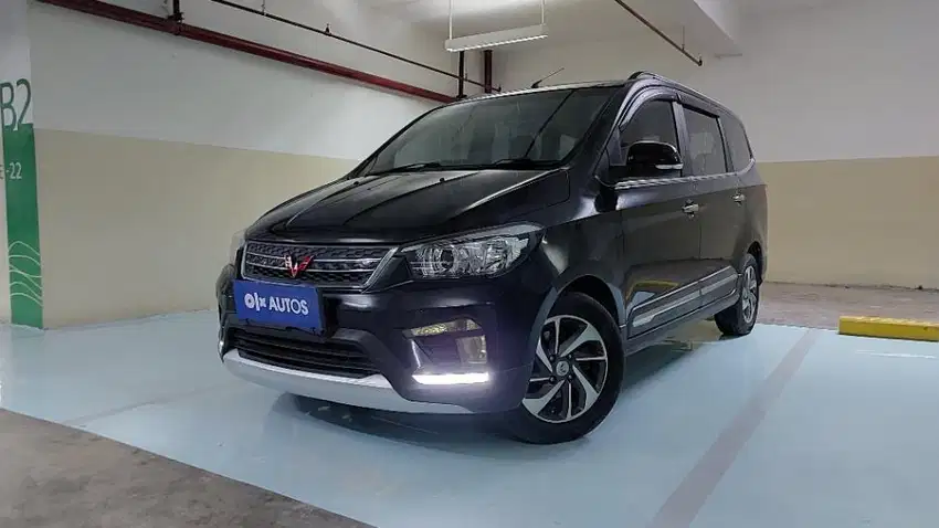 [OLX Mobbi] Dp Rendah Wuling Confero S Hitam 1.5 L Lux-MT 2017 BZA