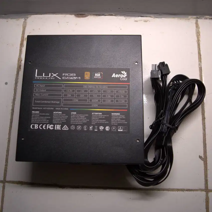 Power Supply AeroCool LUX RGB 550W 80+ Bronze