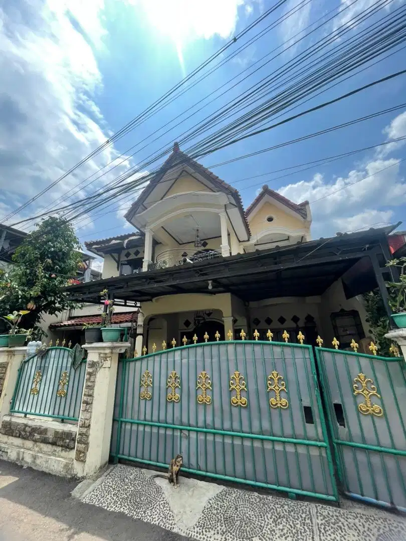 rumah jatipadang