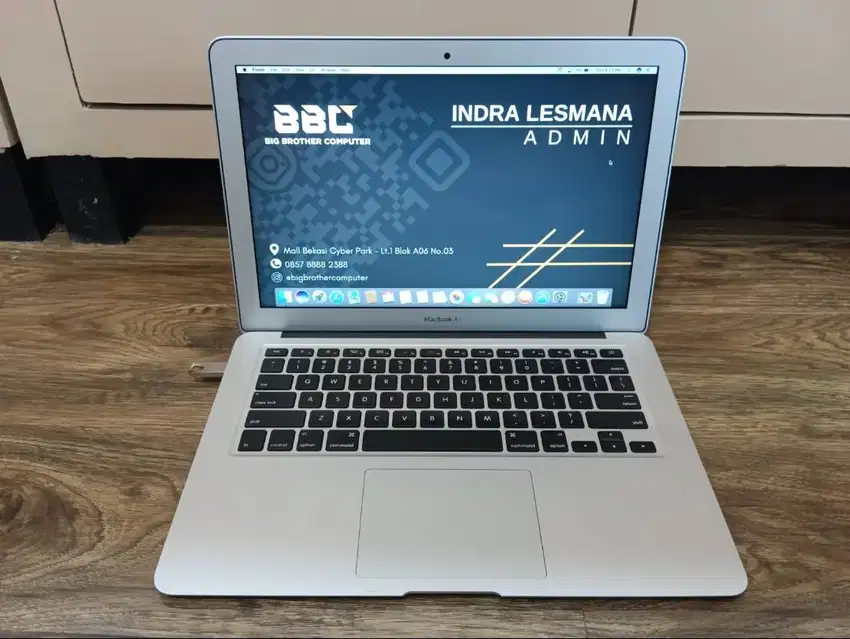 MACBOOK AIR 2017 BERGARANSI !