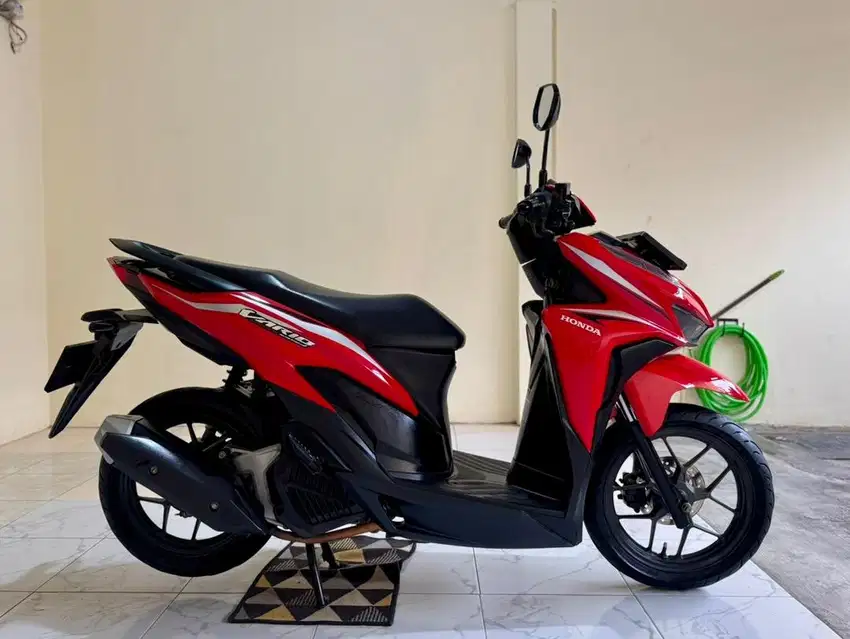 Honda Vario 125 CBS ISS MULUSSS Pajak Hidup Panjang