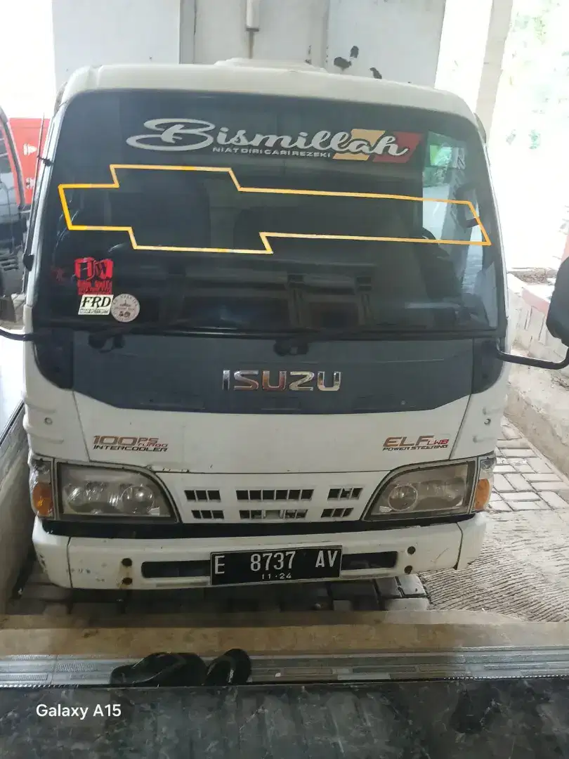 Isuzu Elf 100 ps turbo NHr