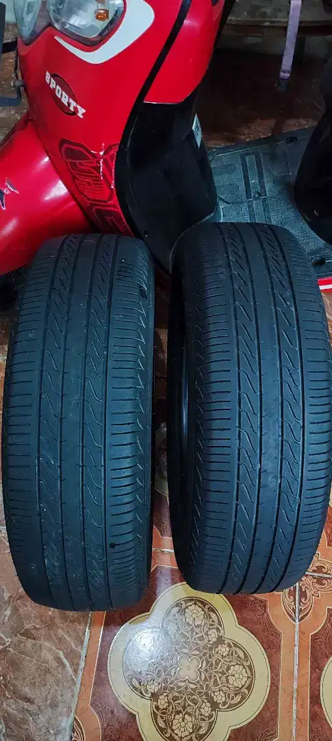 Accelera eco plush 195/70 r14 seperti baru