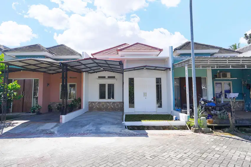 Rumah Minimalis di Serpong 8 Mnt ke Stasiun 1 Lt Semi Furnish J-14973