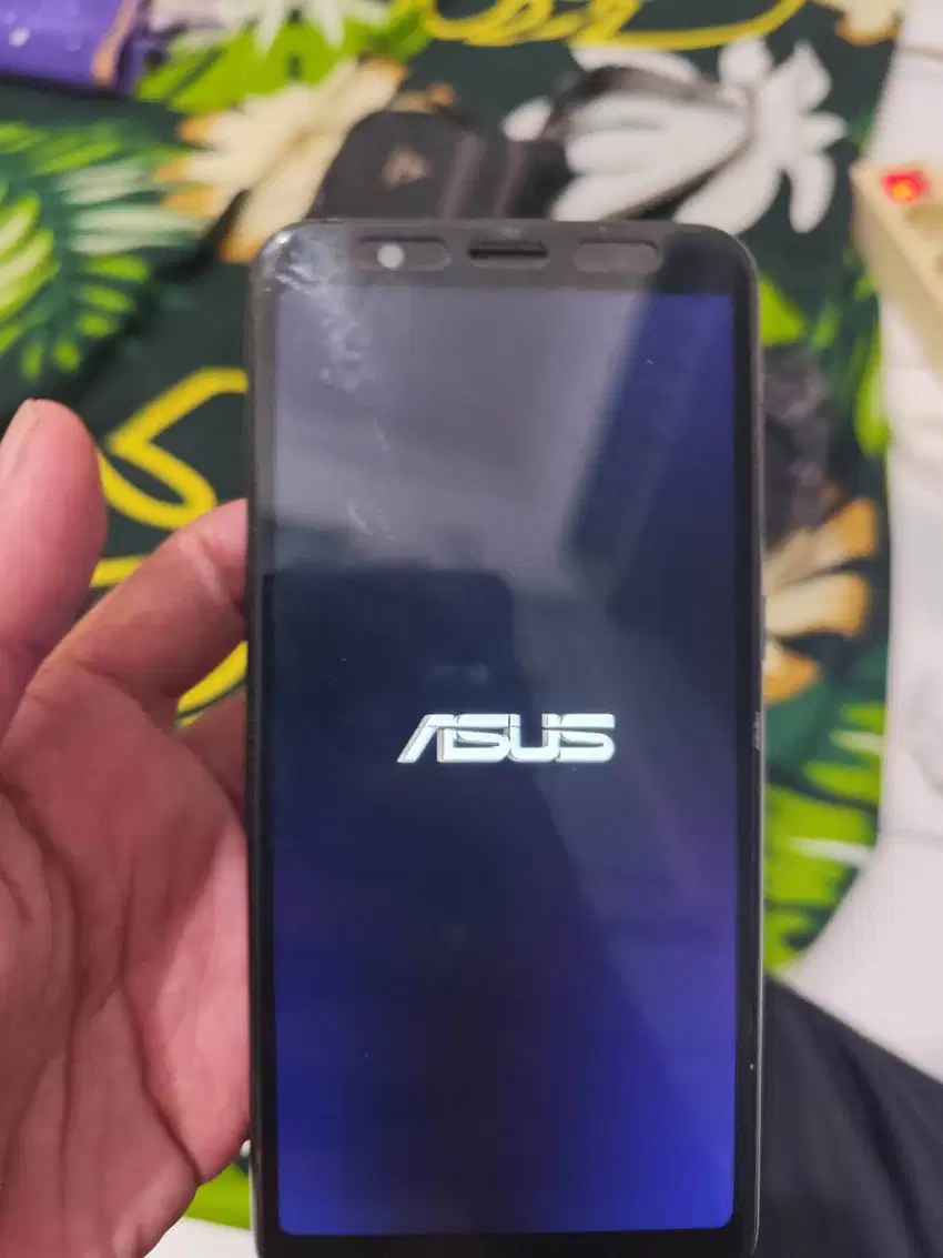 SECOND ANDROID ZENFONE MAX PRO M1