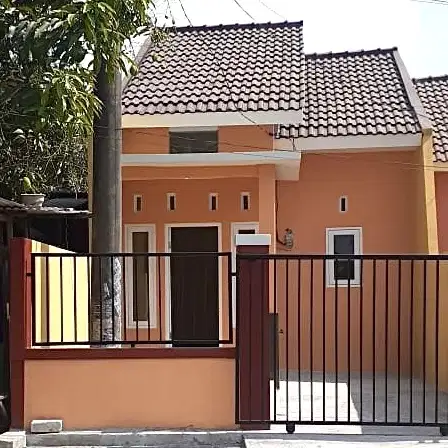 Dijual Cepat Rumah 2 KPR Jtan Pinggir Jalan Raya (cocok untuk usaha)