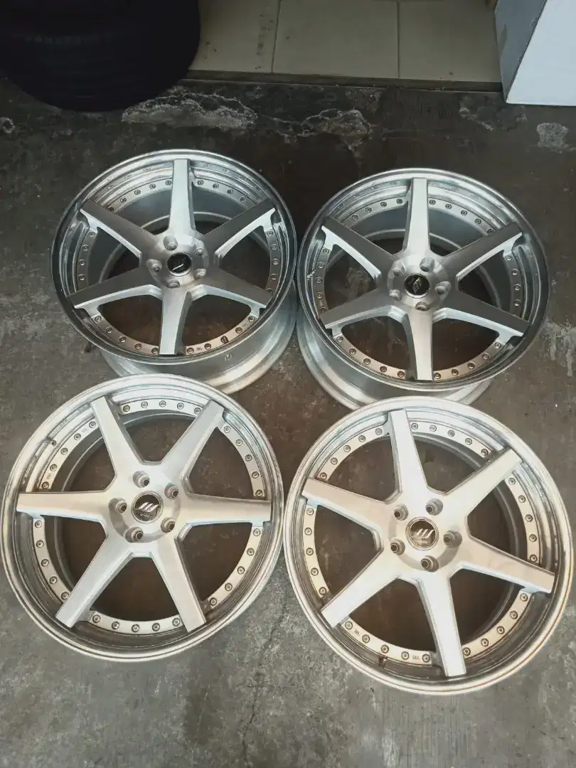 Velg Work Zeast ST1 r20 pcd 5x114