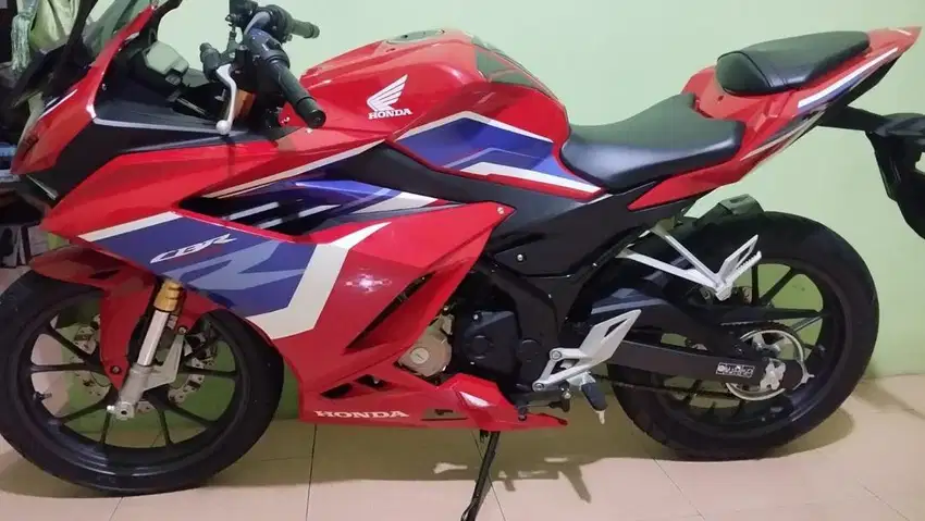 Honda CBR 150 R