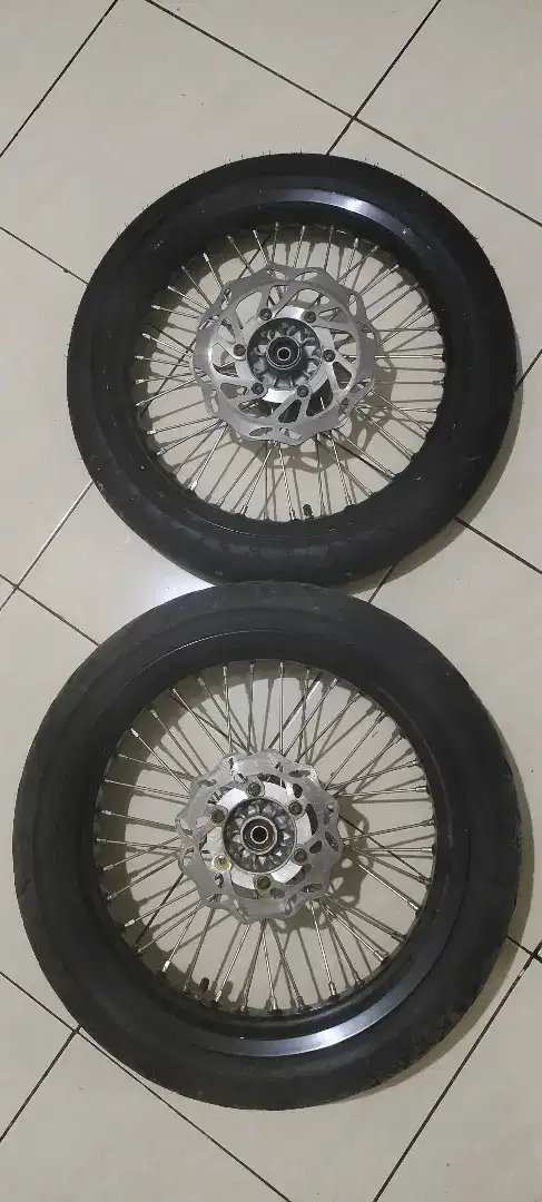 Velg & ban supermoto