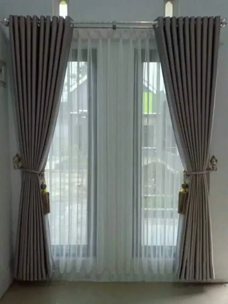 Jual tirai jendela gordyn hordeng gorden wallpaper dinding rollblind v