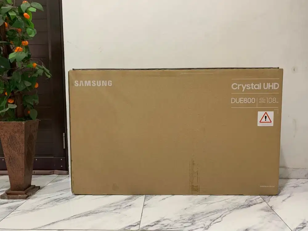 Samsung Smart TV 4K 43UE100F Garansi Resmi