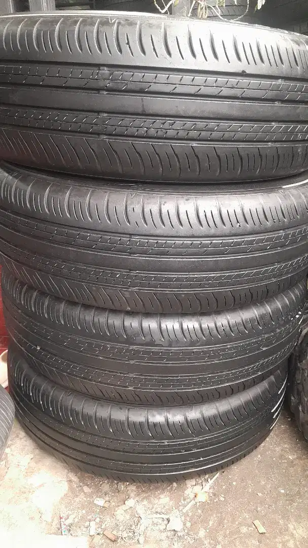 Ban copotan rush dunlop enasev EC300 215/65 R16 90% 2022...4pcs