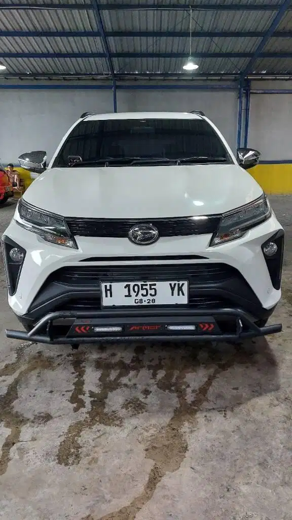 Daihatsu Terios R 2023 Cvt new model