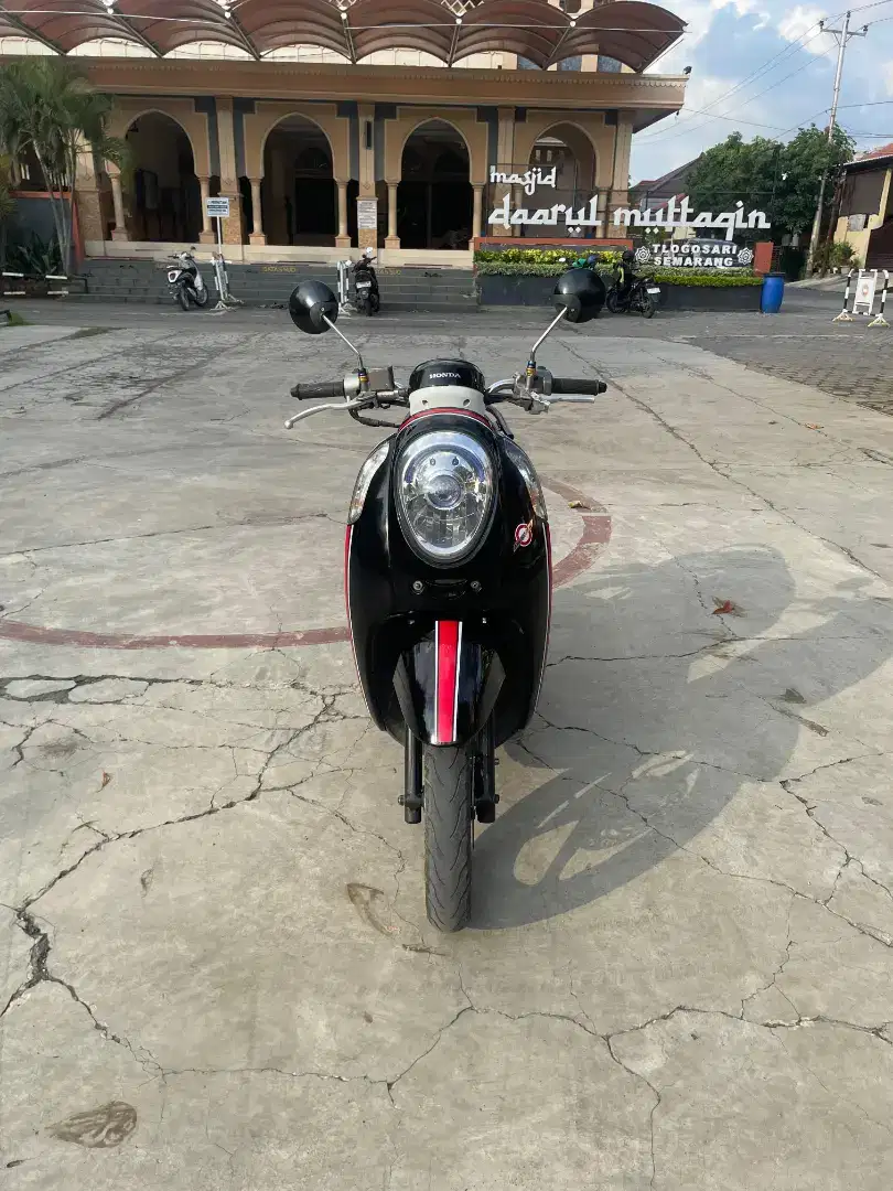 Honda Scoopy th 2015