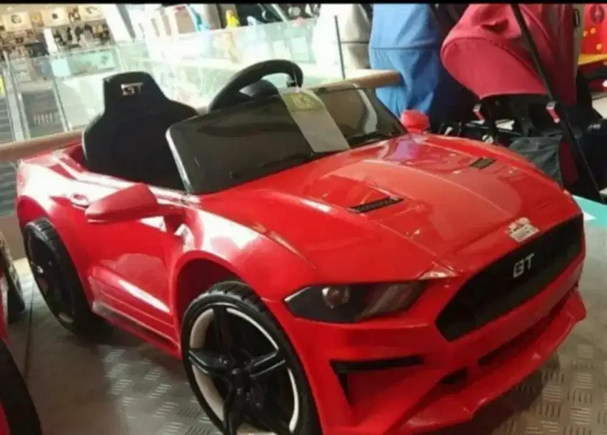 Mainan mobil aki anak merk Paso Model GT Mustang