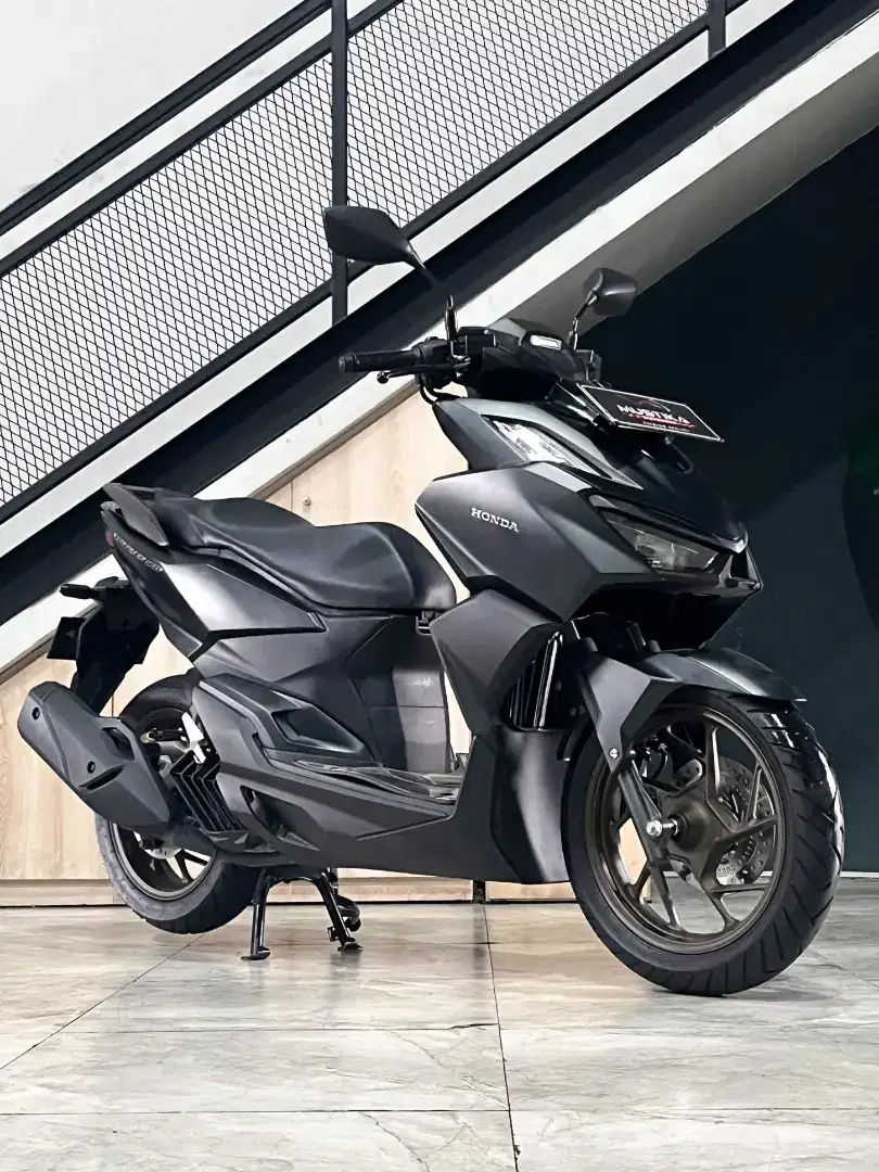 Vario 160 Abs 2022 Matte Black.Odo 1400 km.Nopol W Gresik(Gilbert)