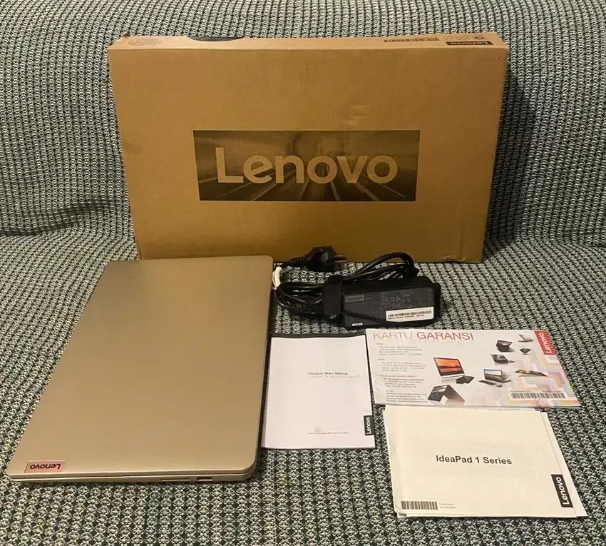 Dijual Cepat, Lenovo Ideapad Slim 1 14AMN7