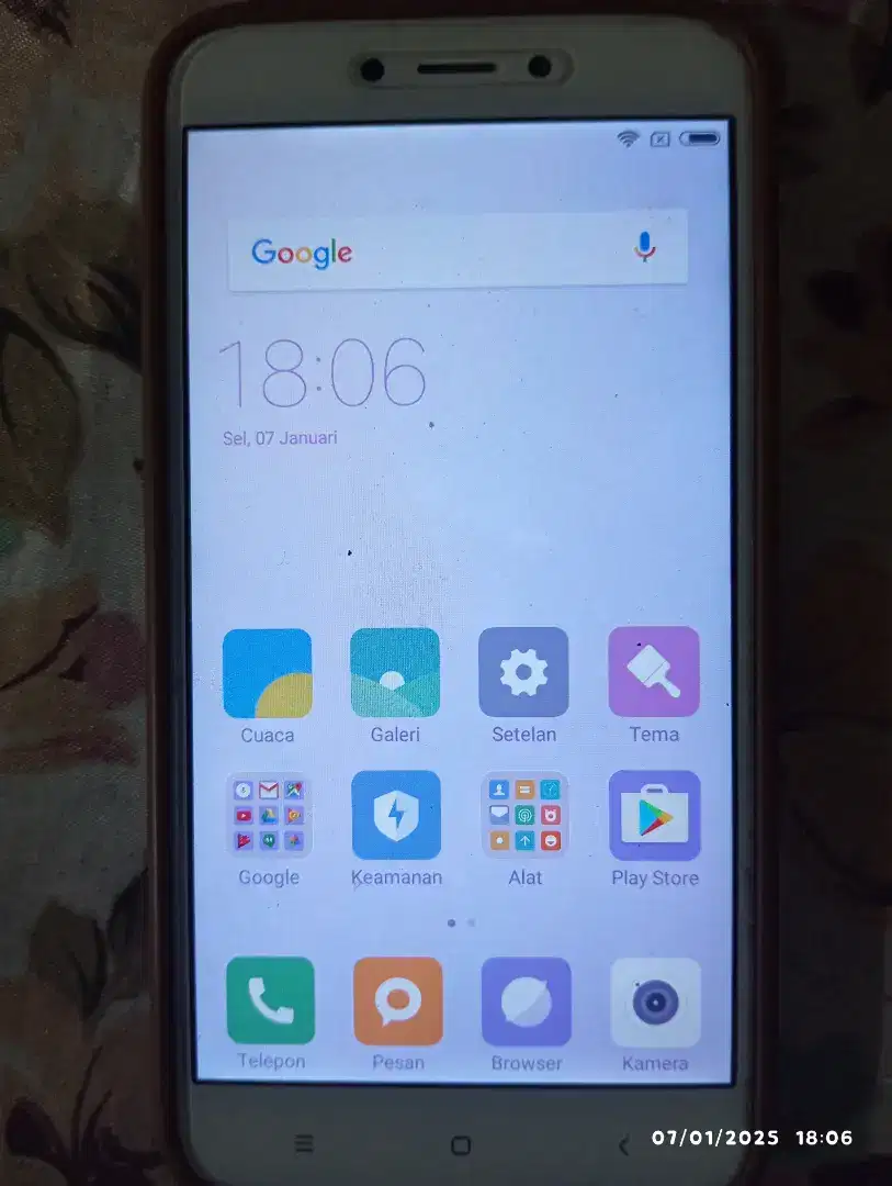 Redmi 4x ram 2/16 bekas