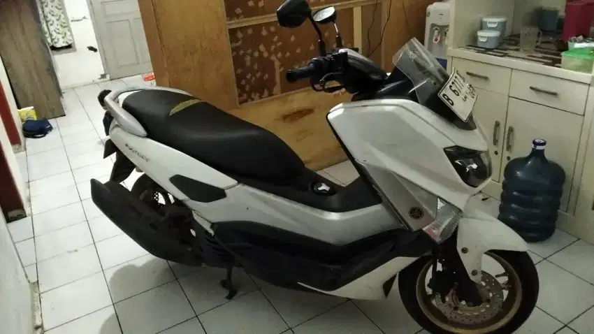 Di jual motor nmax 2016