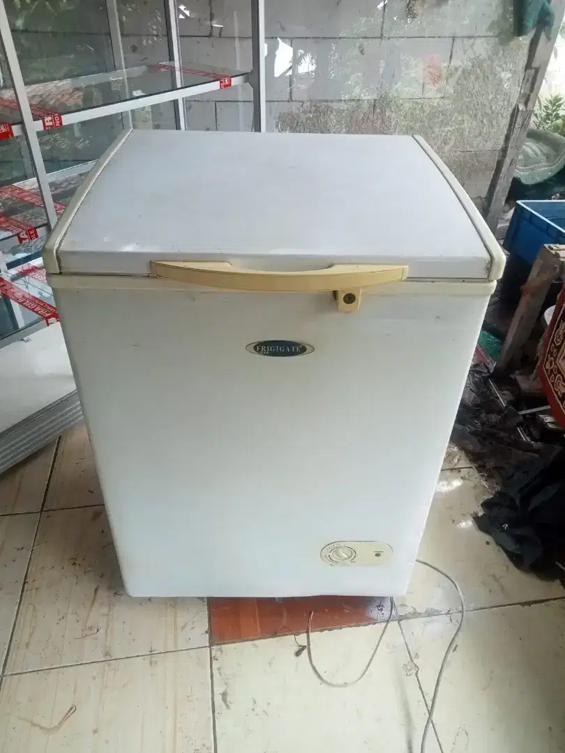 Chest Freezer Bok Fregigate 100 Liter