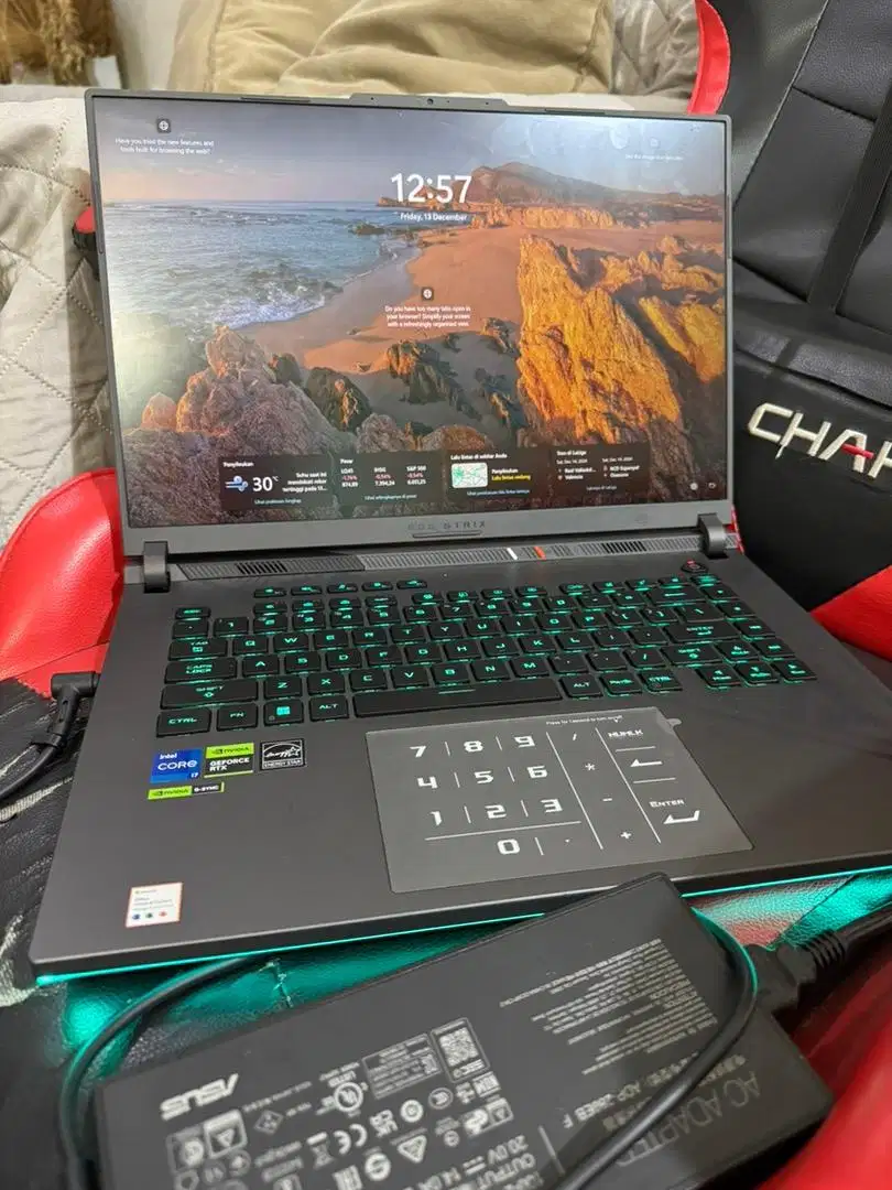 ROG Strix G614jv Baru 3 bulan pemakaian