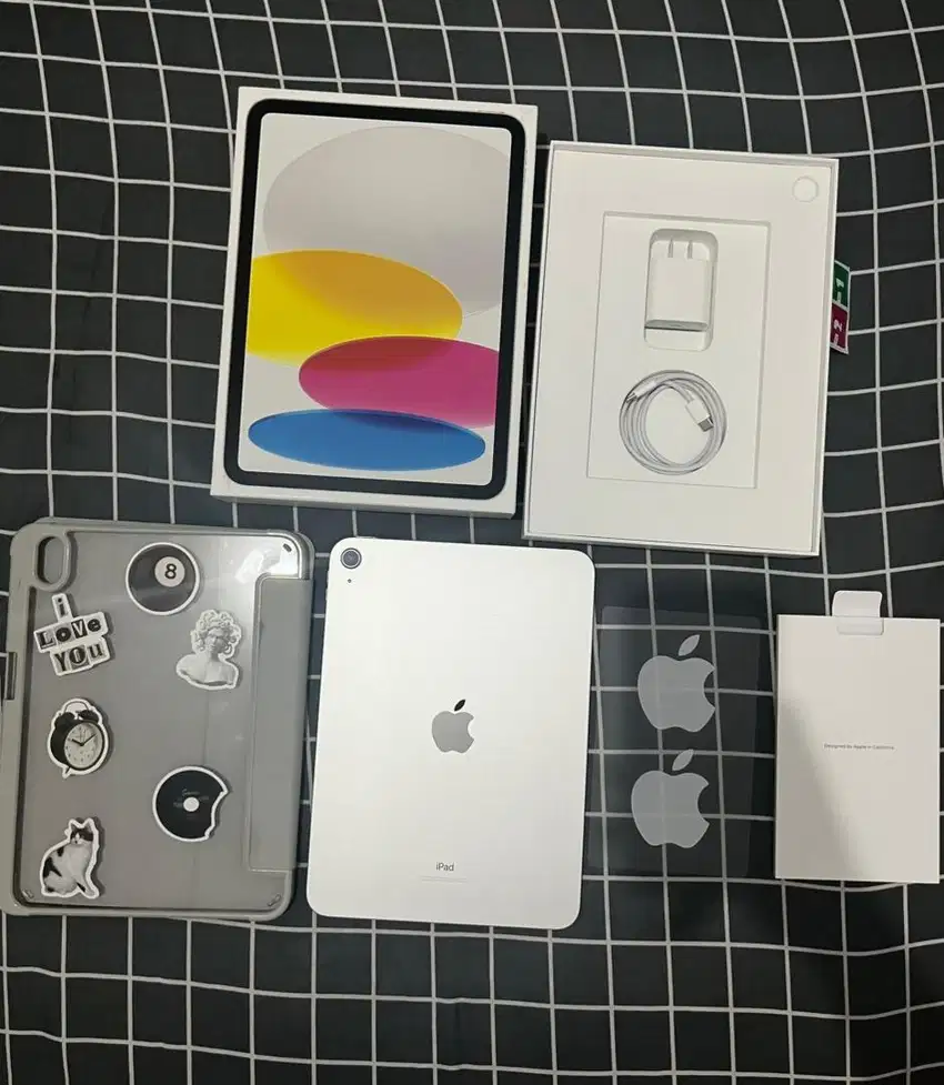 ipad gen 10 64gb silver fullset original like new