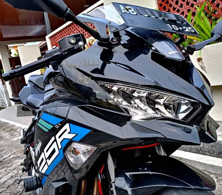 Kawasaki Ninja ZX25R ZX-25R Hitam 2020 Plat AB Sleman Pajak Panjang