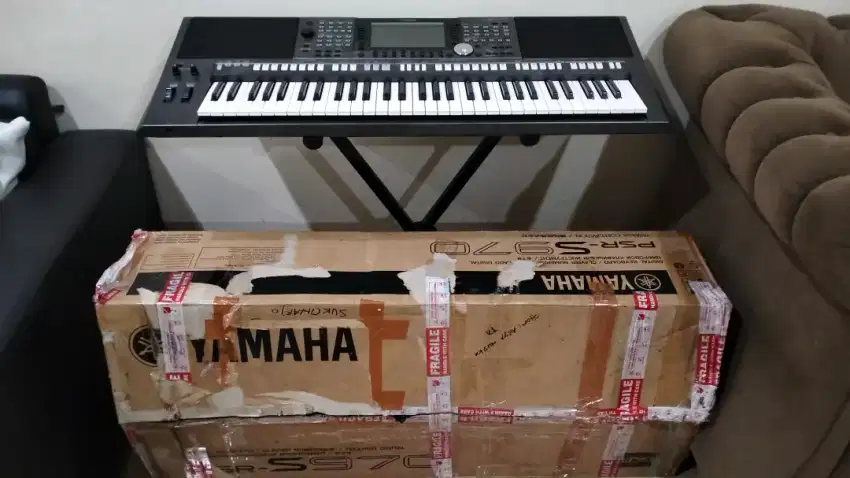 Jual Cepat Keyboard Yamaha PSR S970 Original Lengkap Kotak